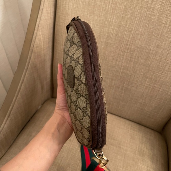 Authentic vintage Gucci GG canvas crossbody bag 007.983.1113 (F1025) - Picture 14 of 15
